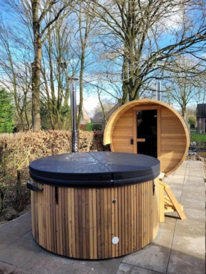 Nordic Zen Wellness met hottub & sauna